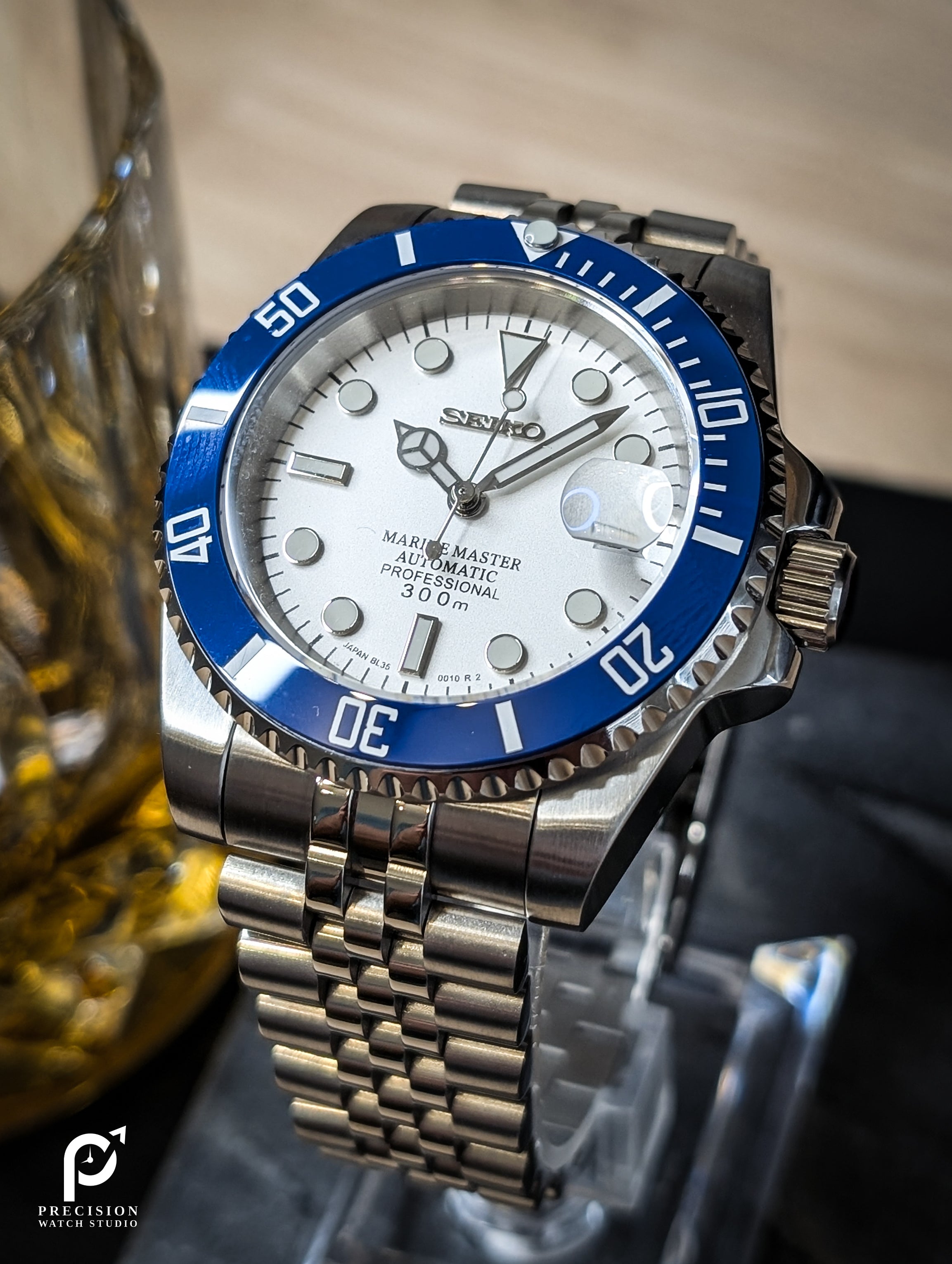 Bright Sub Style Diver - Classic Blue