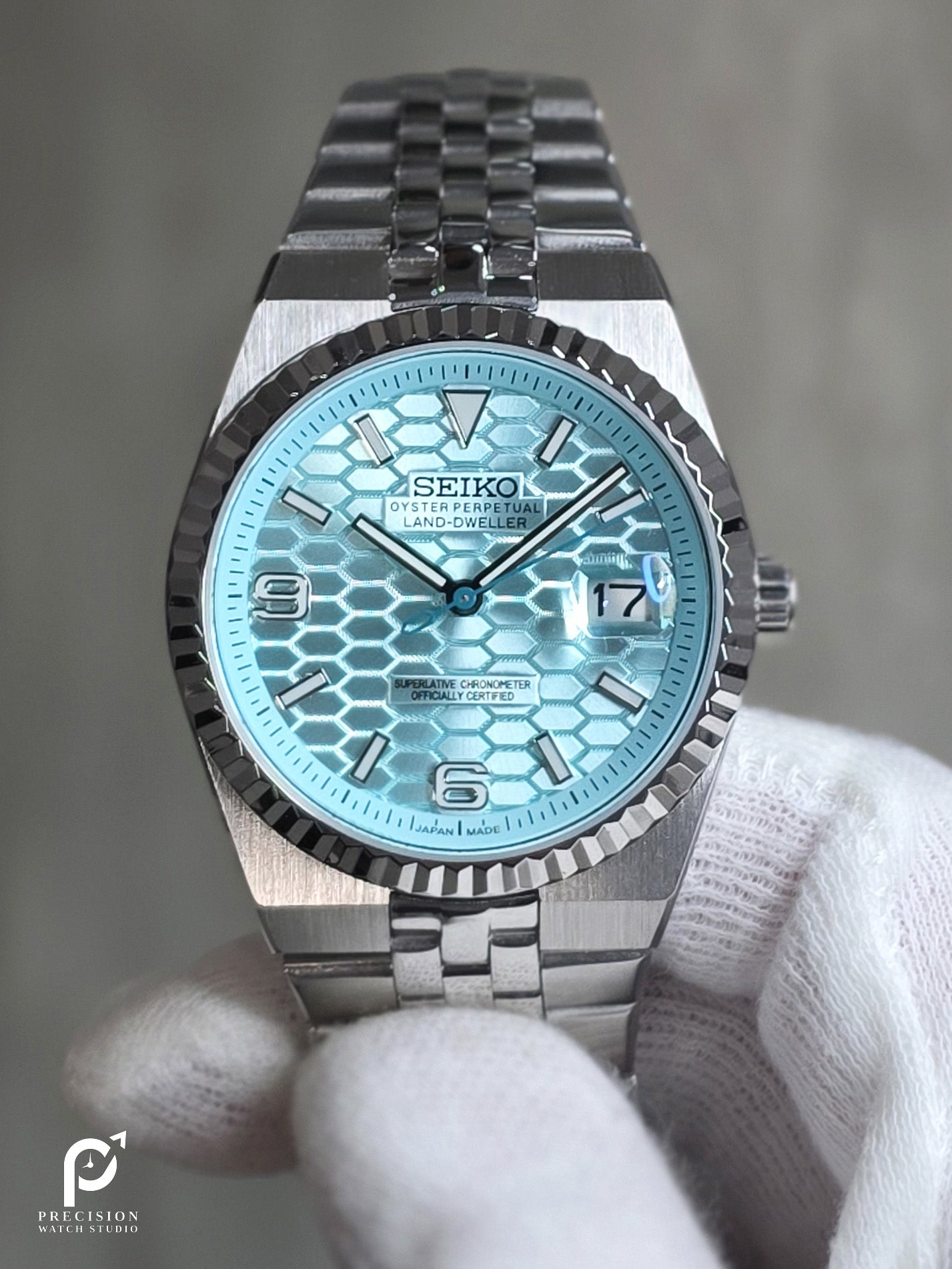 Hex Dweller - Blue Metallic