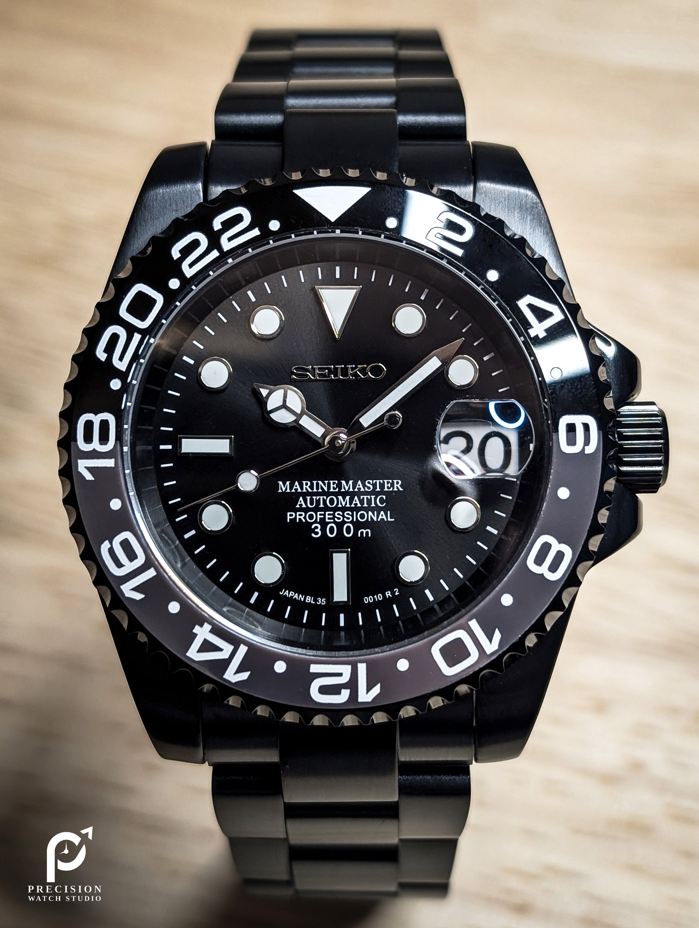 Sub Style 24H - Stealth Bruce Wayne