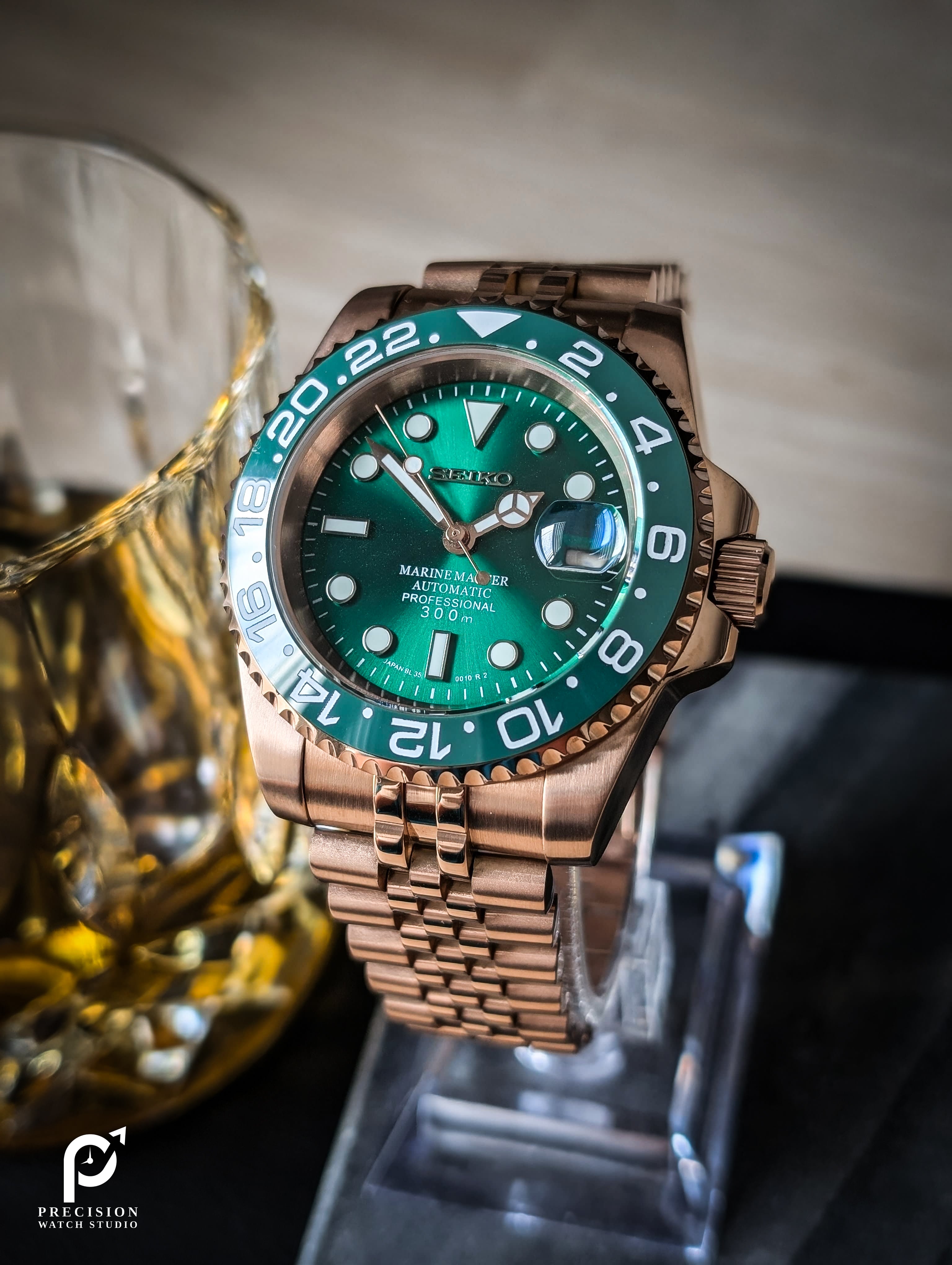 Sub Style 24H - Hulk with Rose Gold