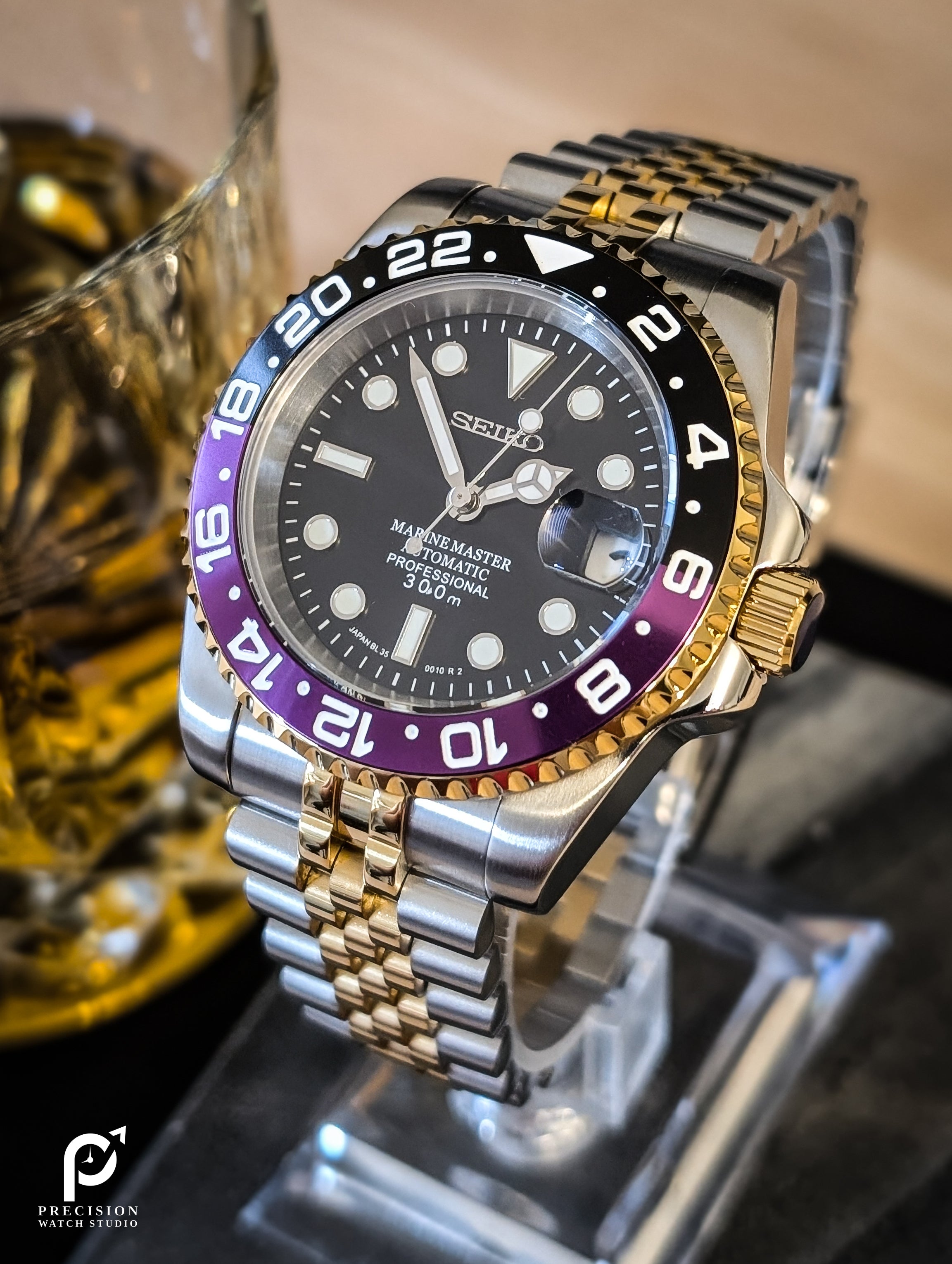 Sub Style 24H - Joker with Two-tone Gold
