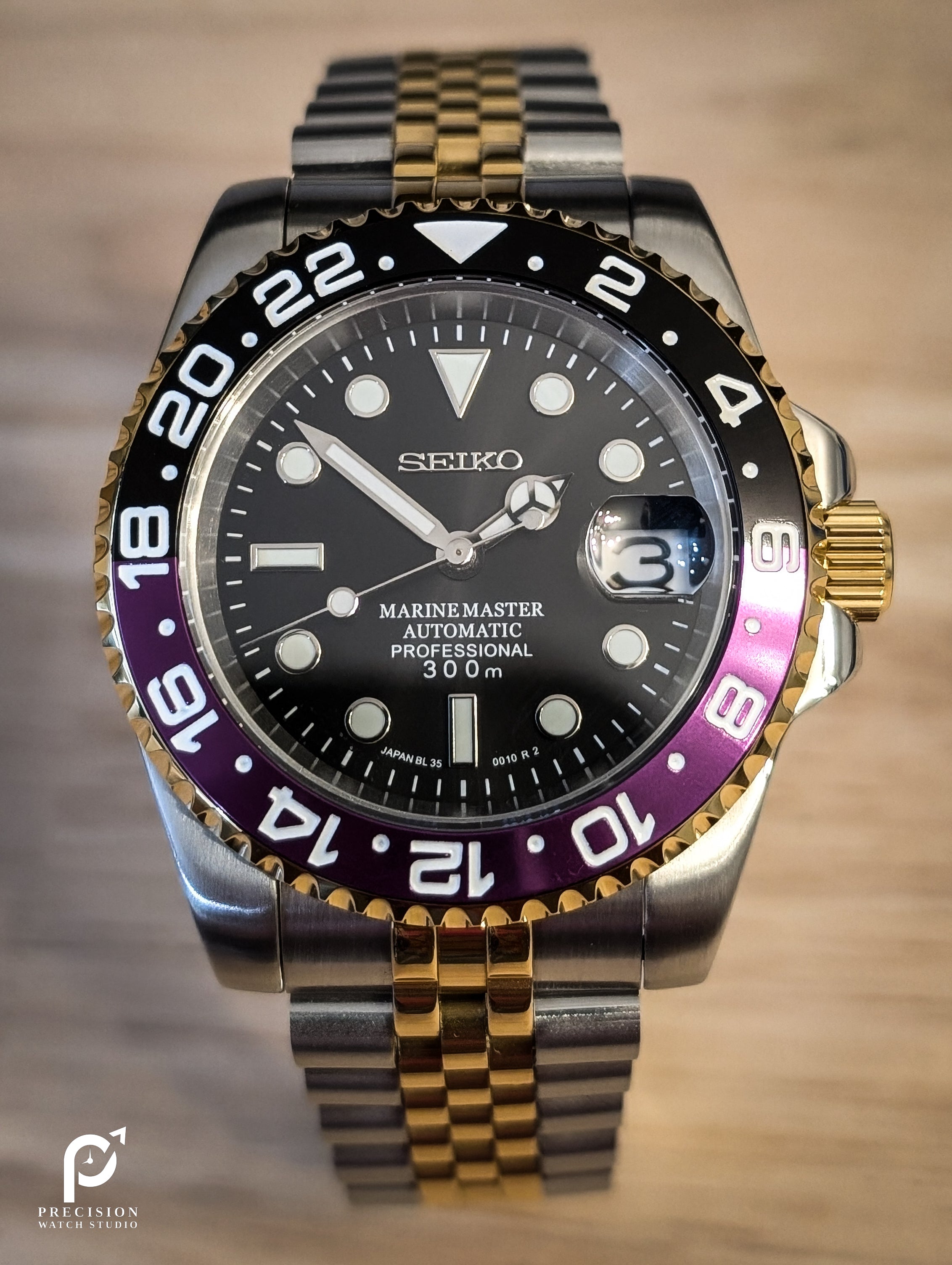 Sub Style 24H - Joker with Two-tone Gold