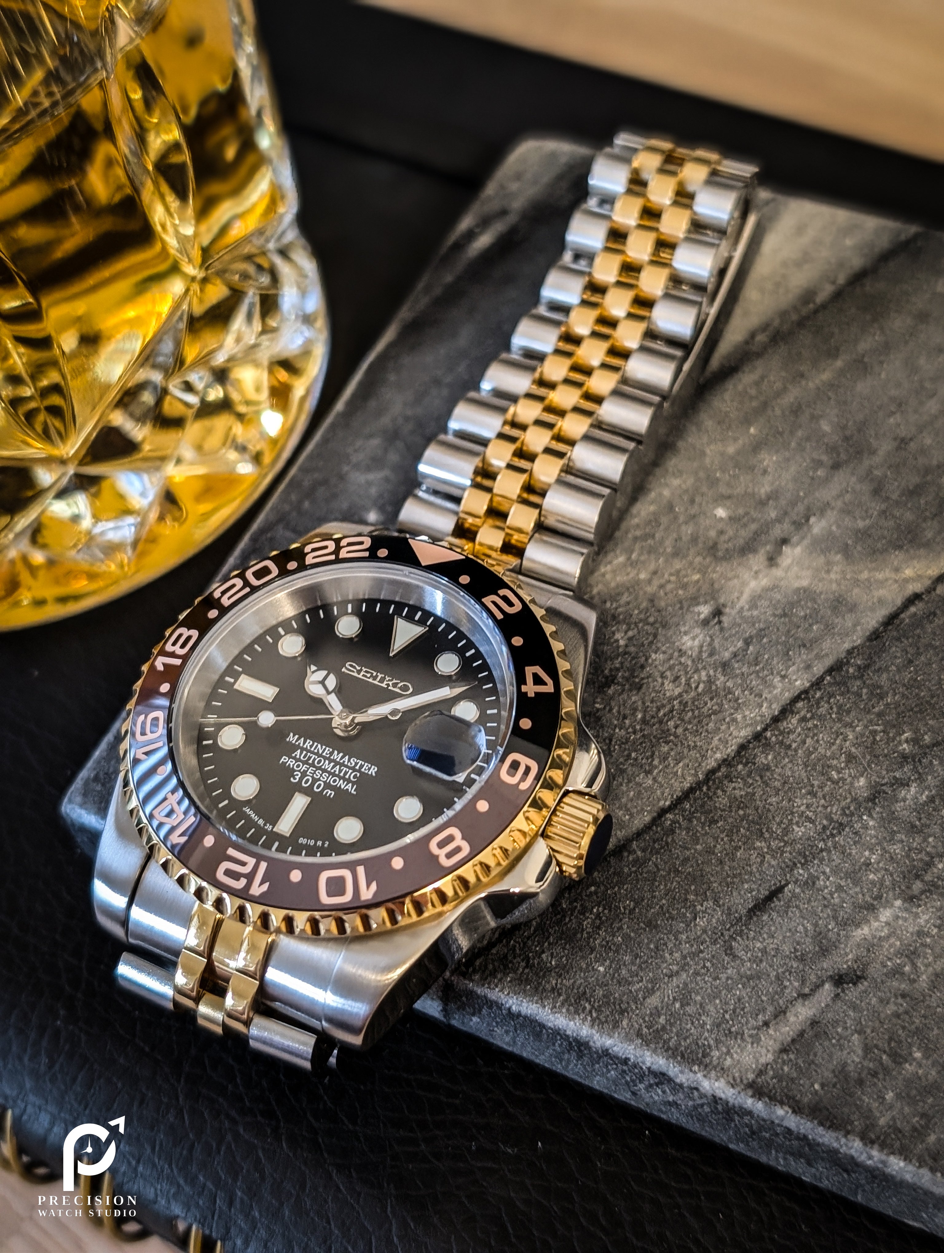 Sub Style 24H - Root Beer with Two-tone Gold