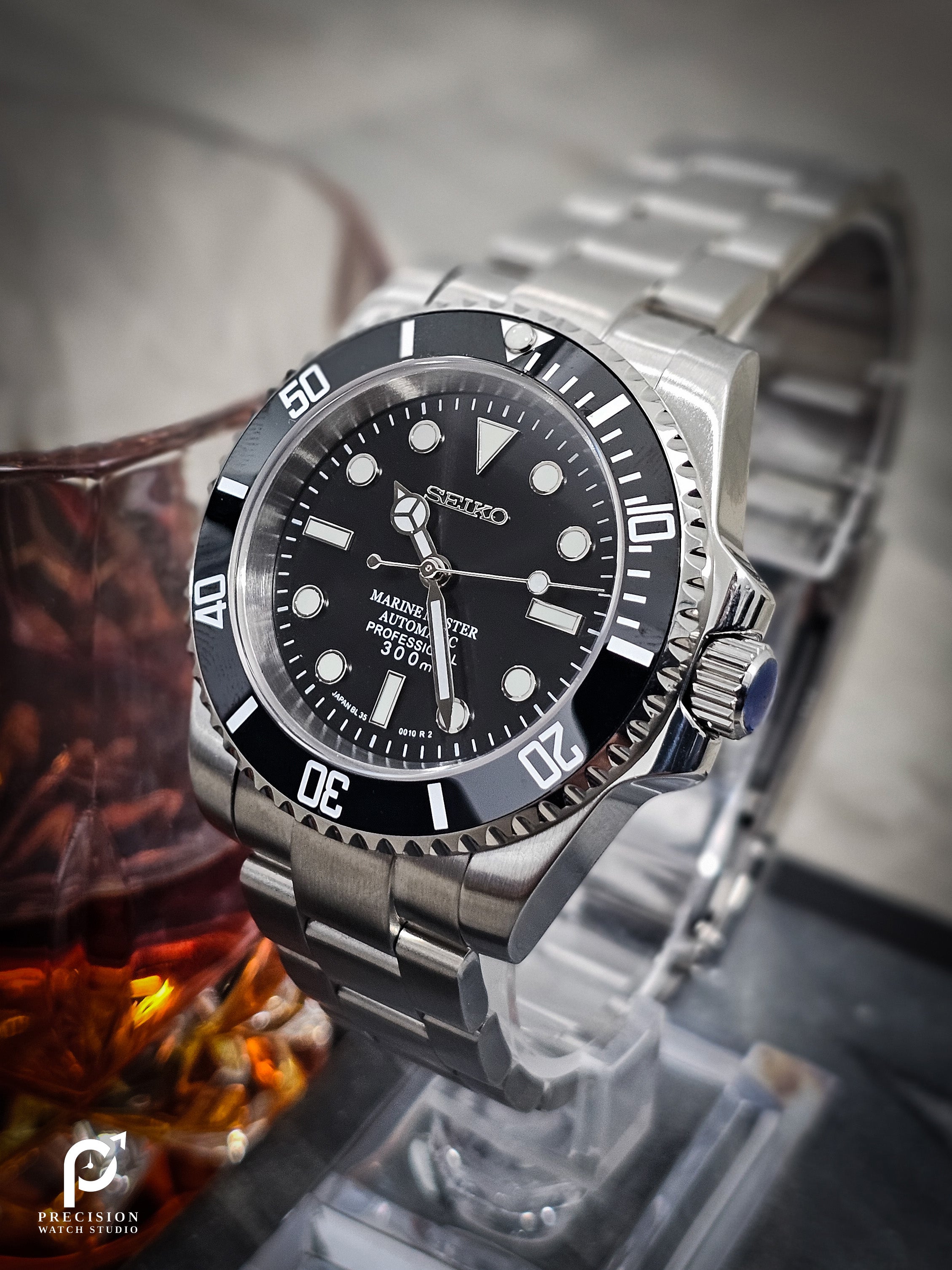 Sub Style No Date - Classic Black