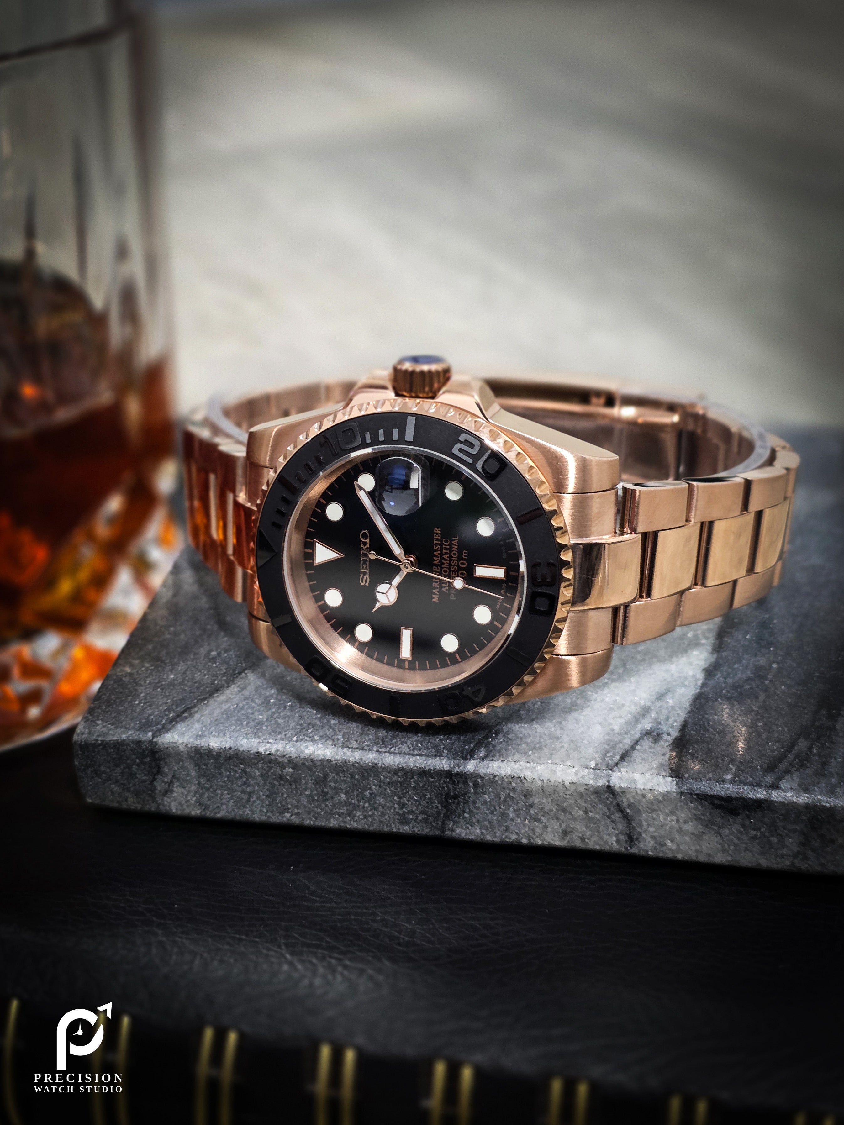 YachtDiver - Rose Gold Smoke