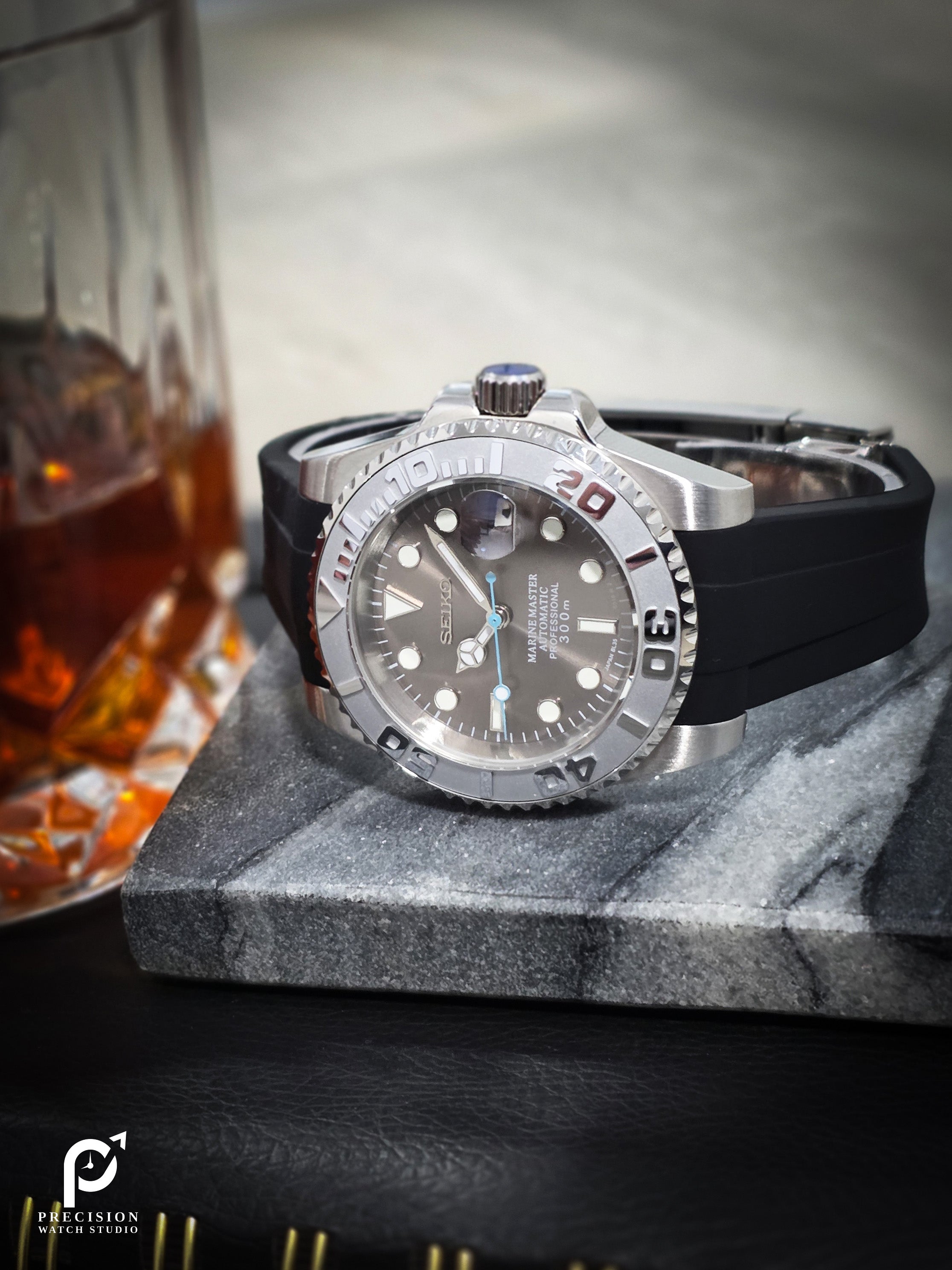 YachtDiver - Arctic Steel Frost