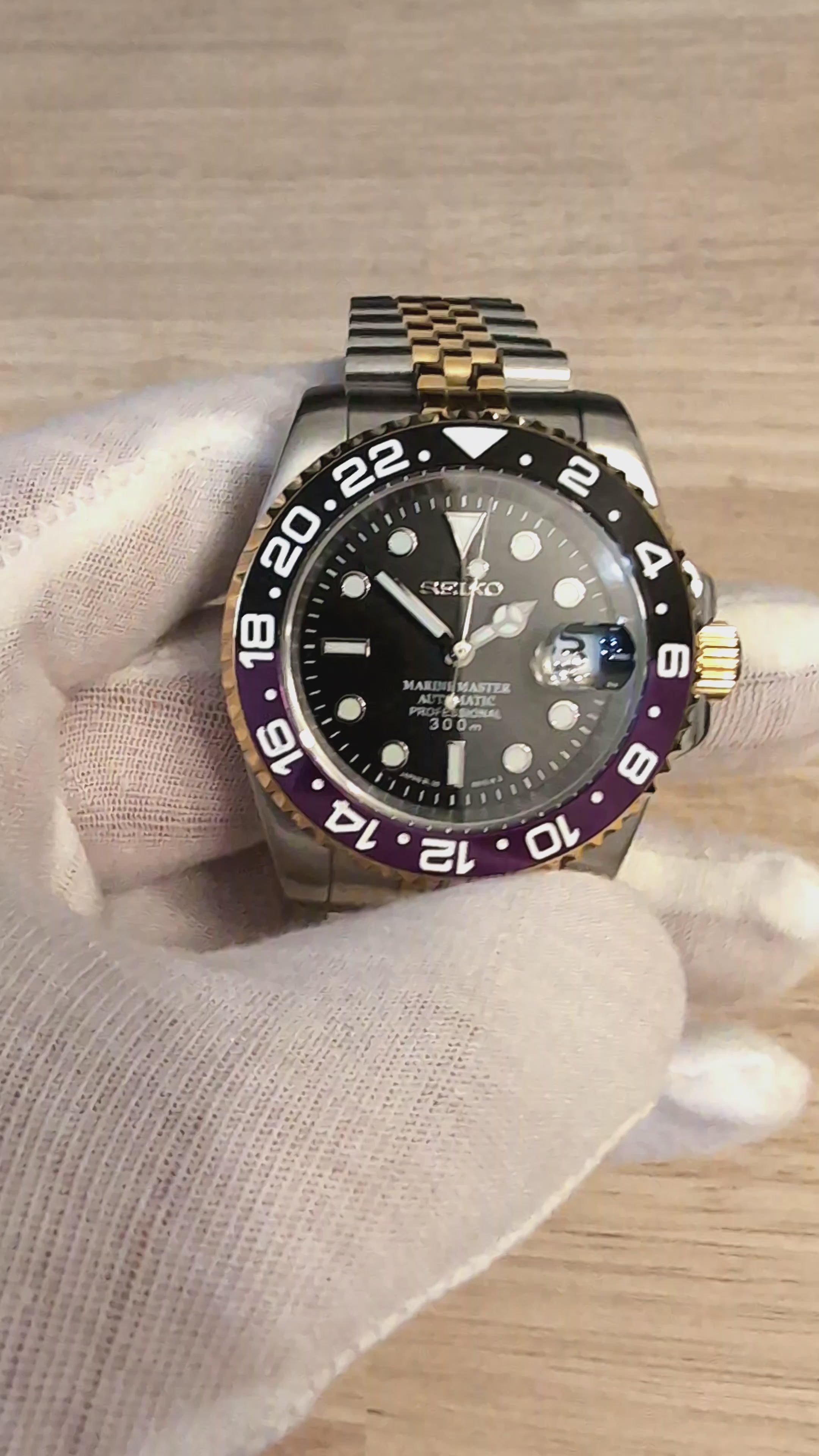 Sub Style 24H - Joker with Two-tone Gold
