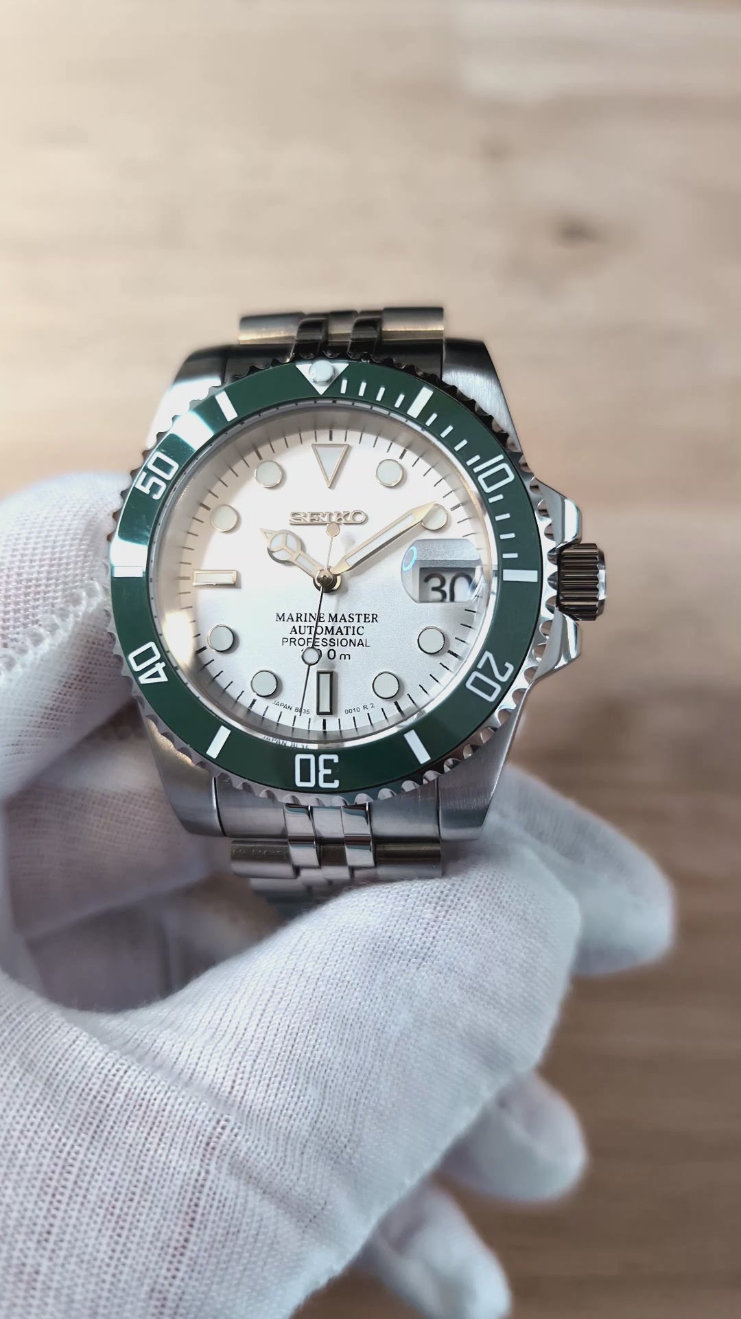 Bright Sub Style Diver - Classic Green