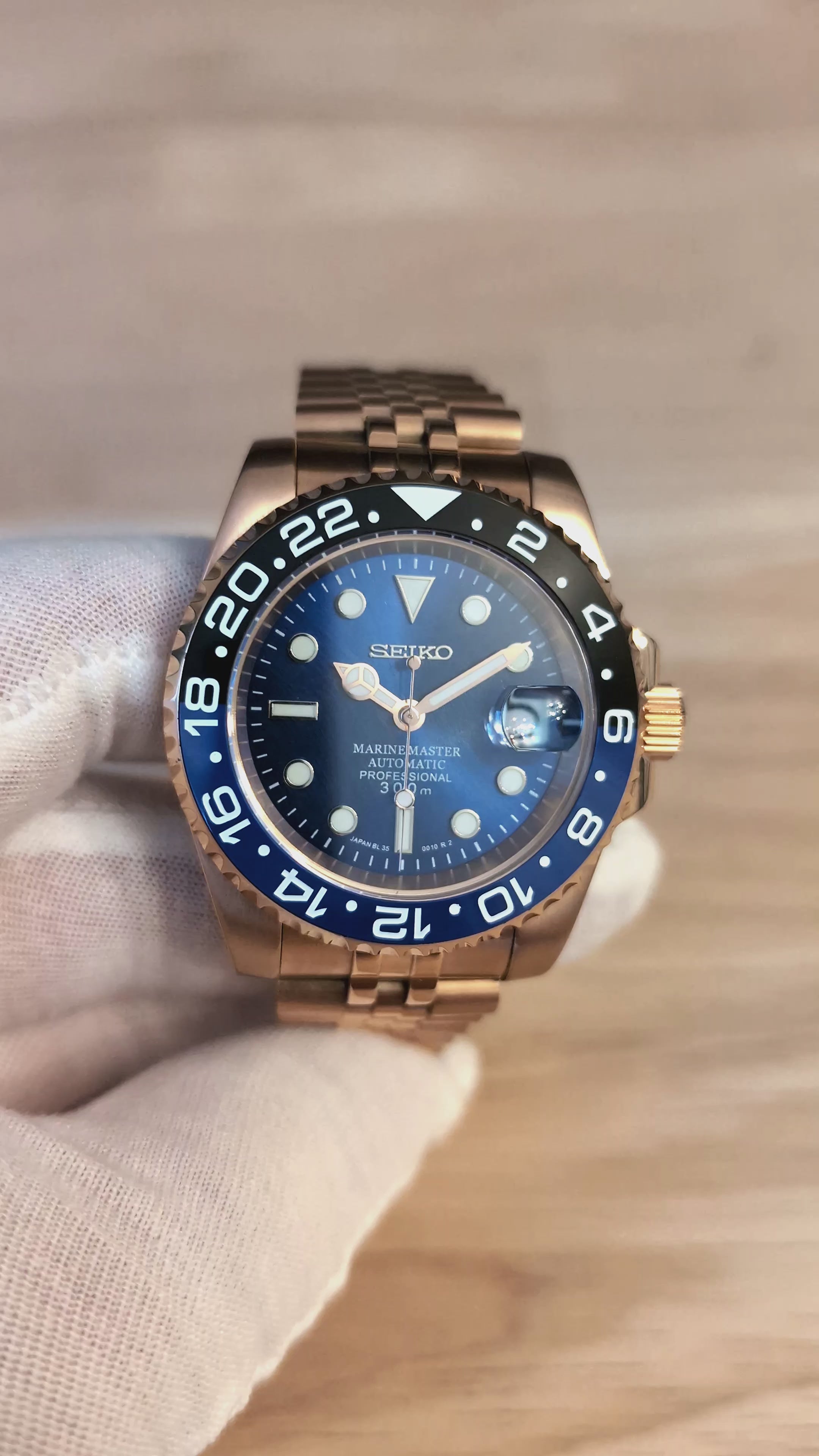 Sub Style 24H - Blue Batman with Rose Gold
