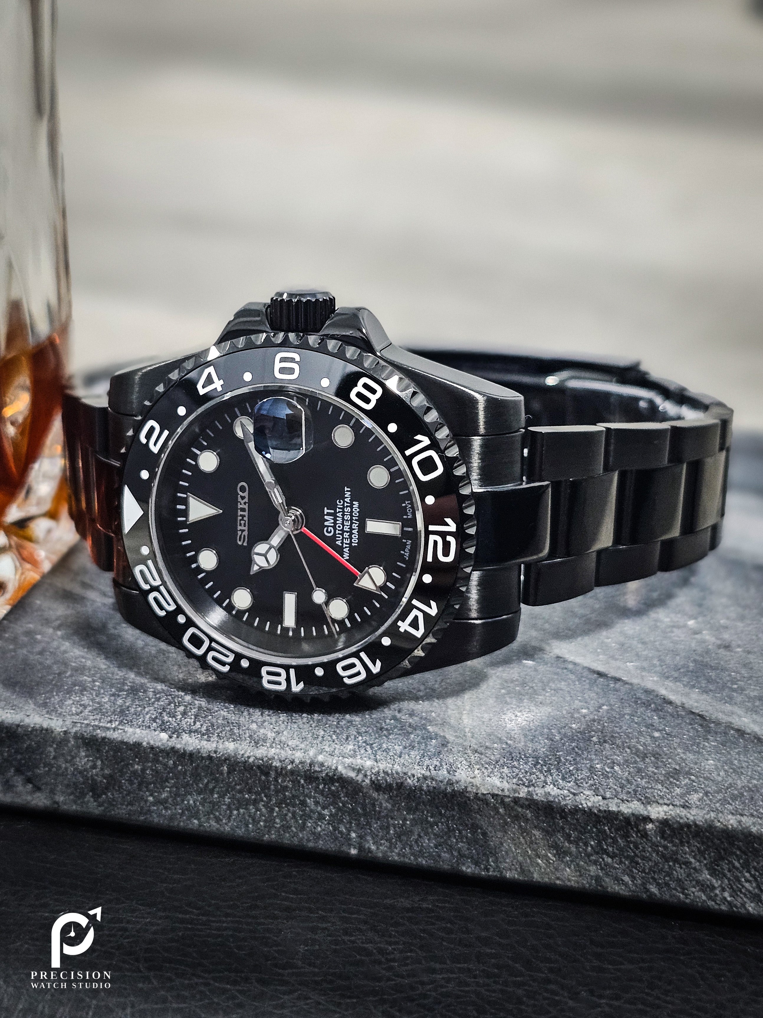 GMT - Stealth Redstrike