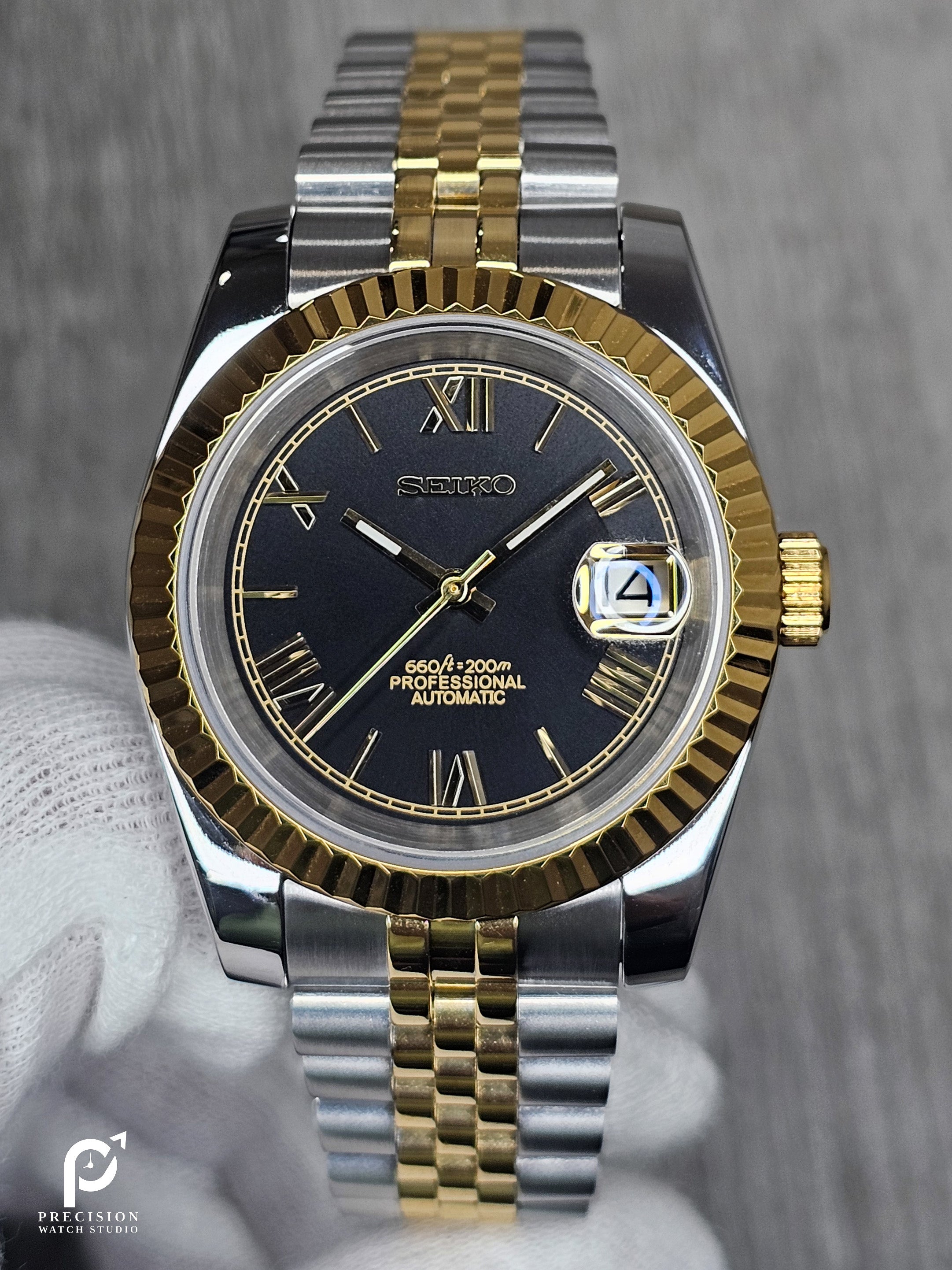 Date J Fluted - Roman Two-tone Black