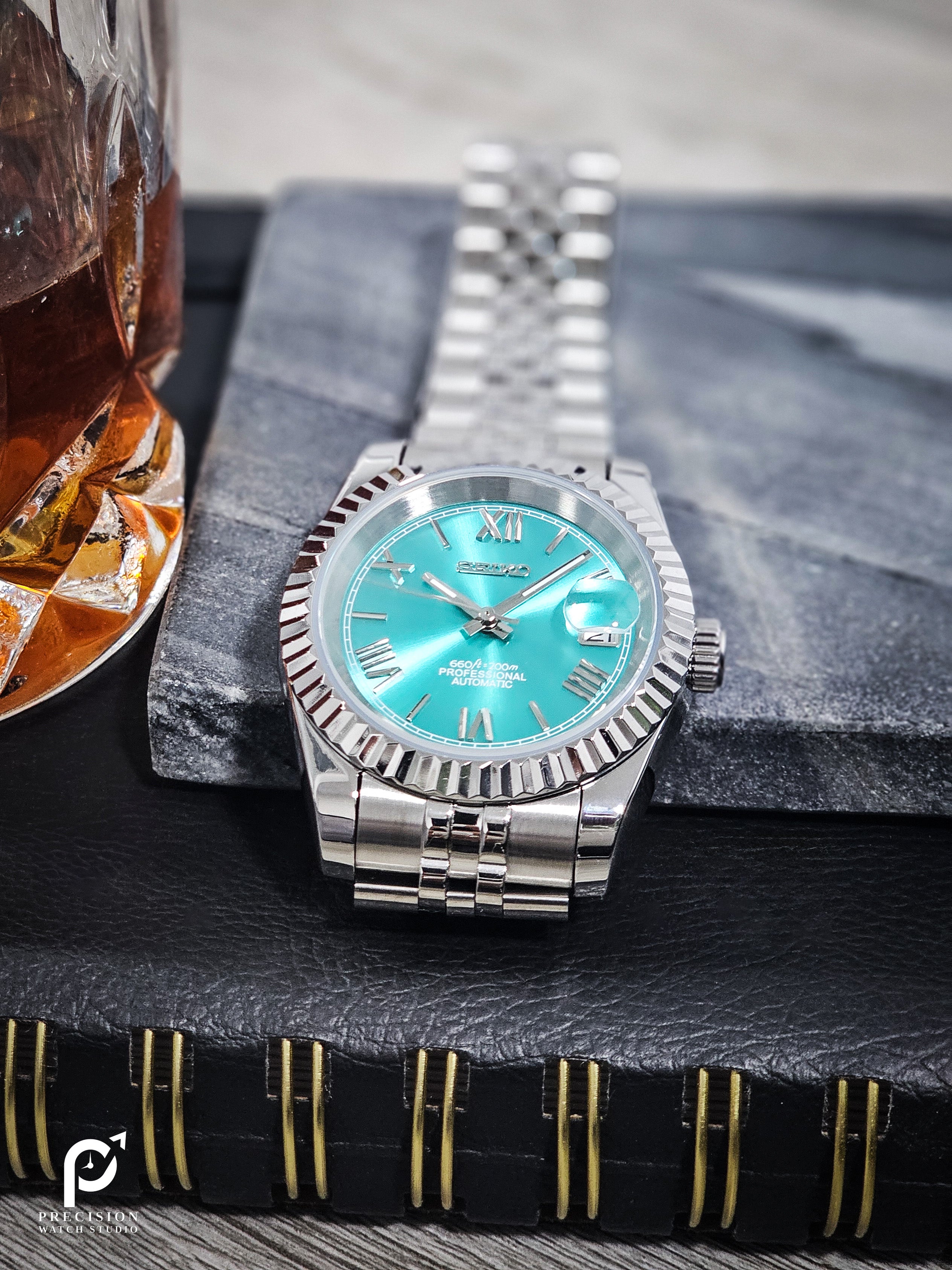 Date J Fluted - Tiffany Roman