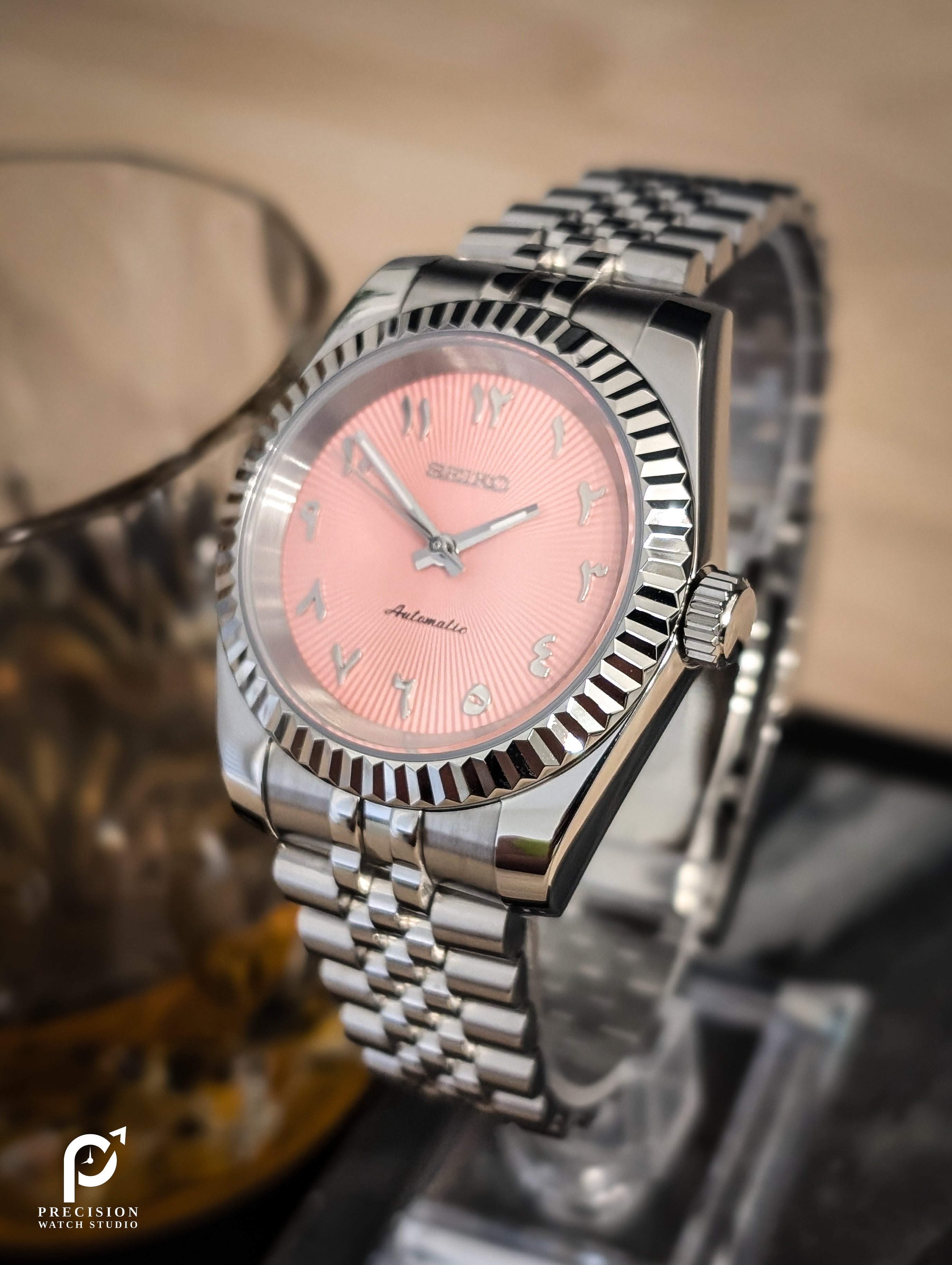 Date J Fluted - Arabic Pink