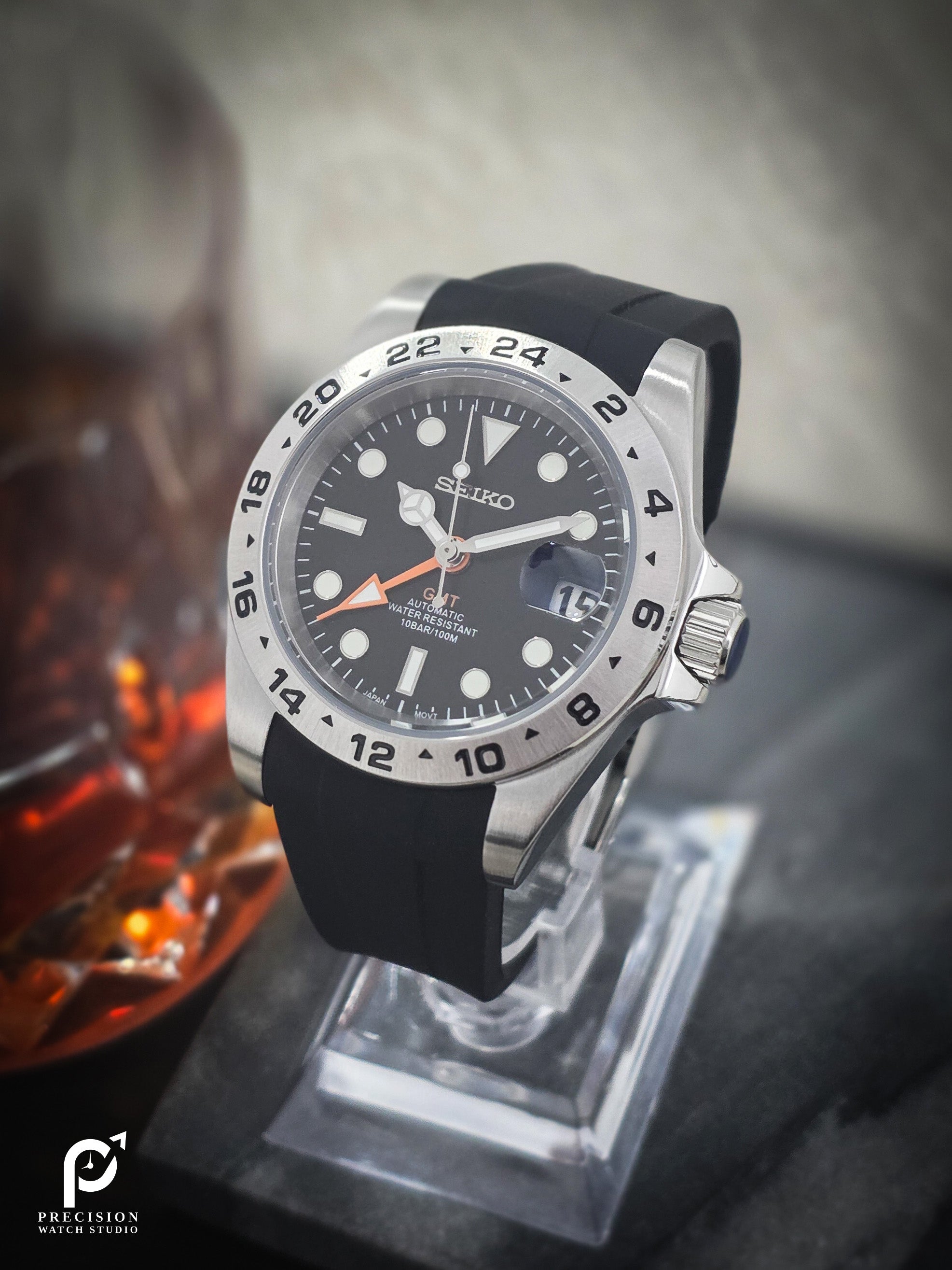 Explorer II GMT - Black