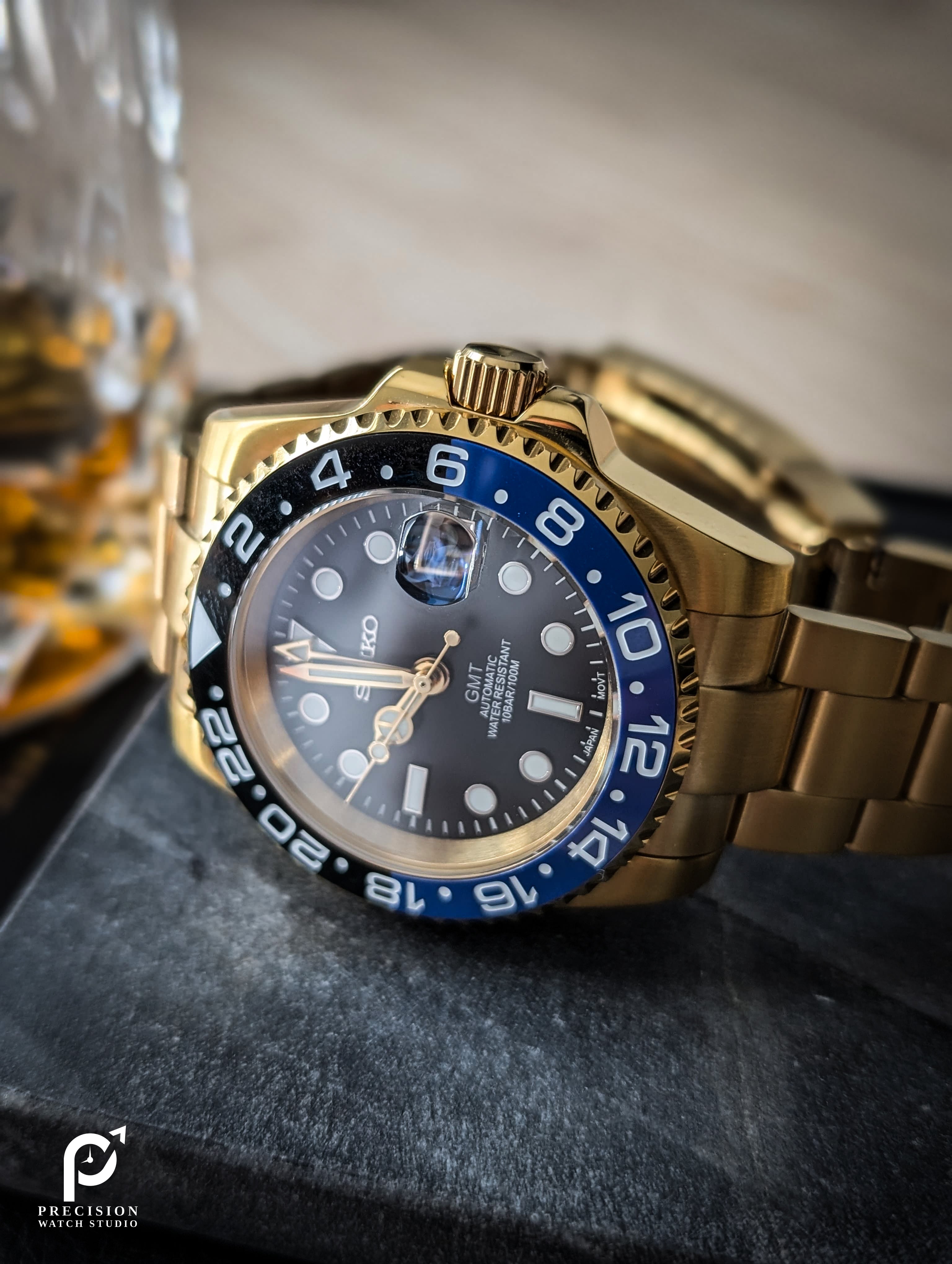 GMT - Batman Gold