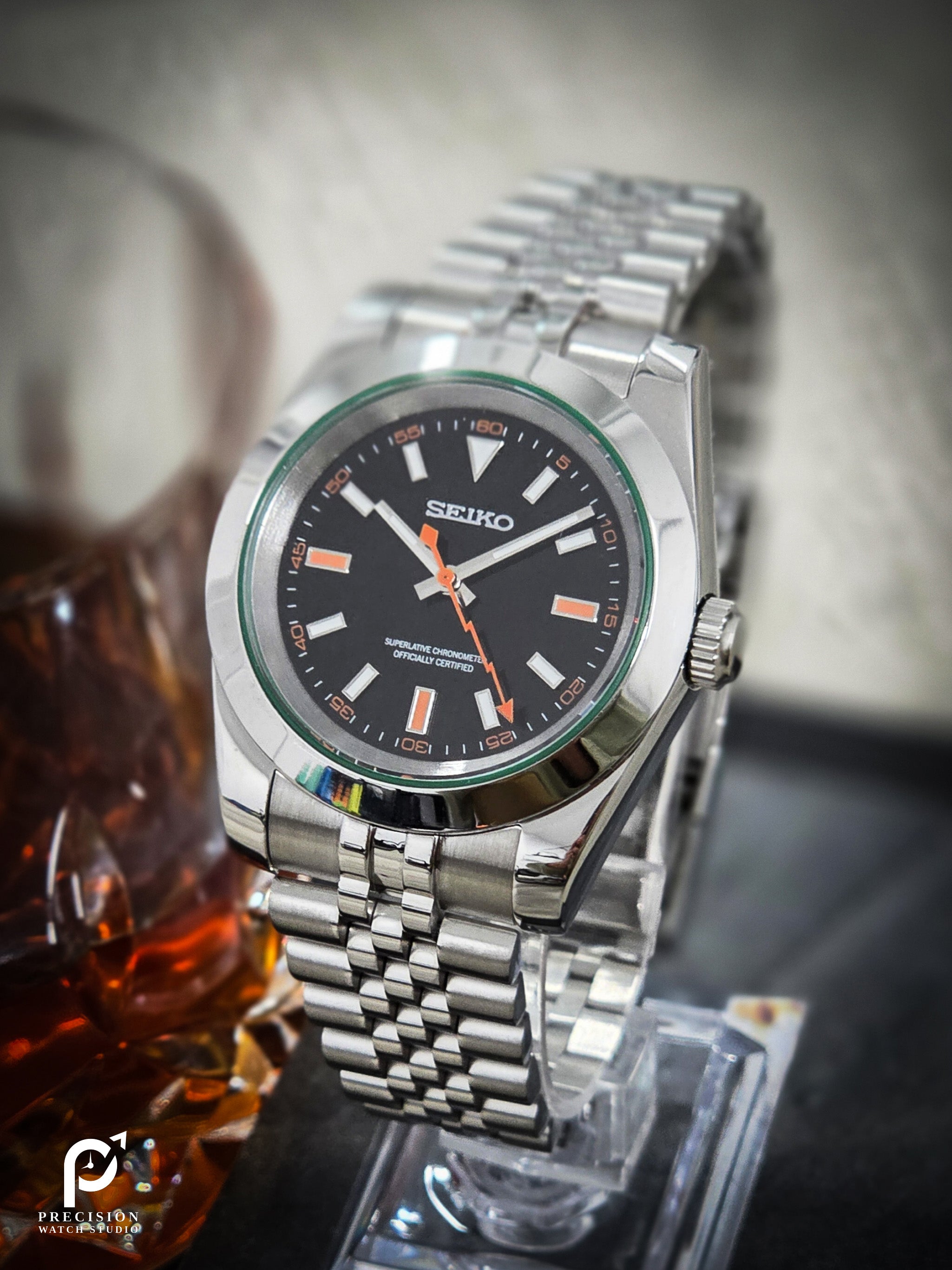 Milgauss - Black Surge