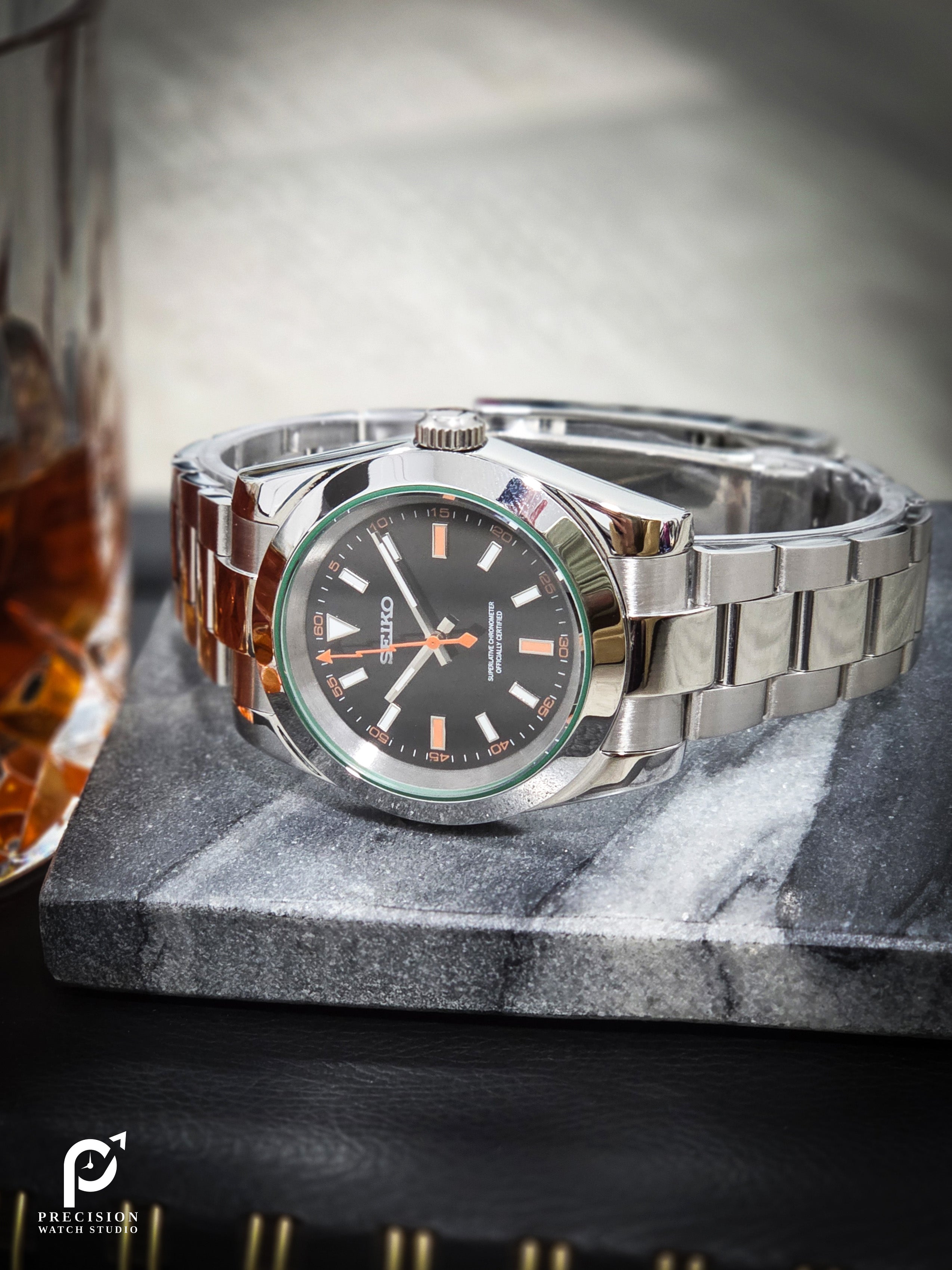 Milgauss - Black Surge
