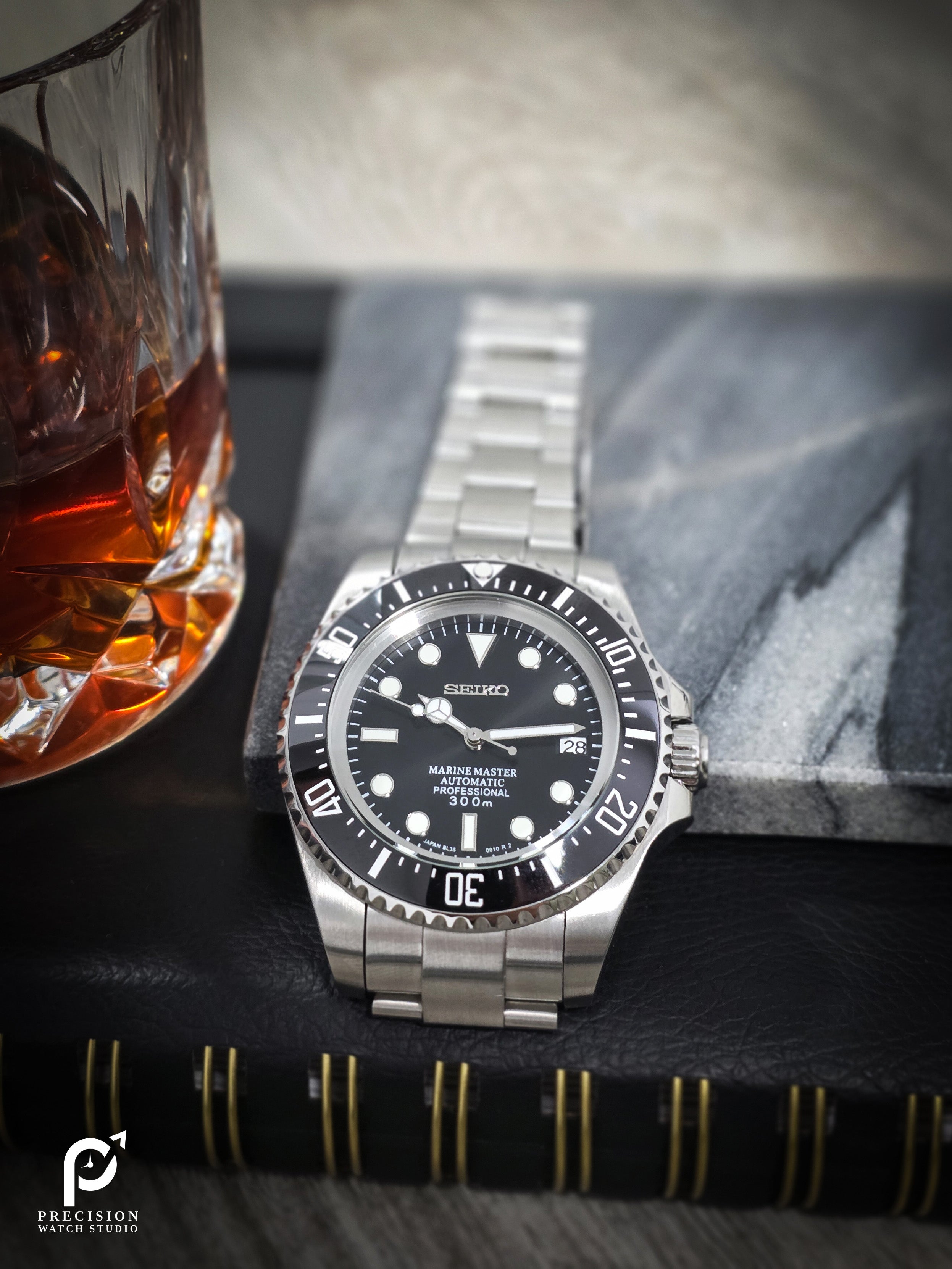 Sub XL 44mm - Classic Black