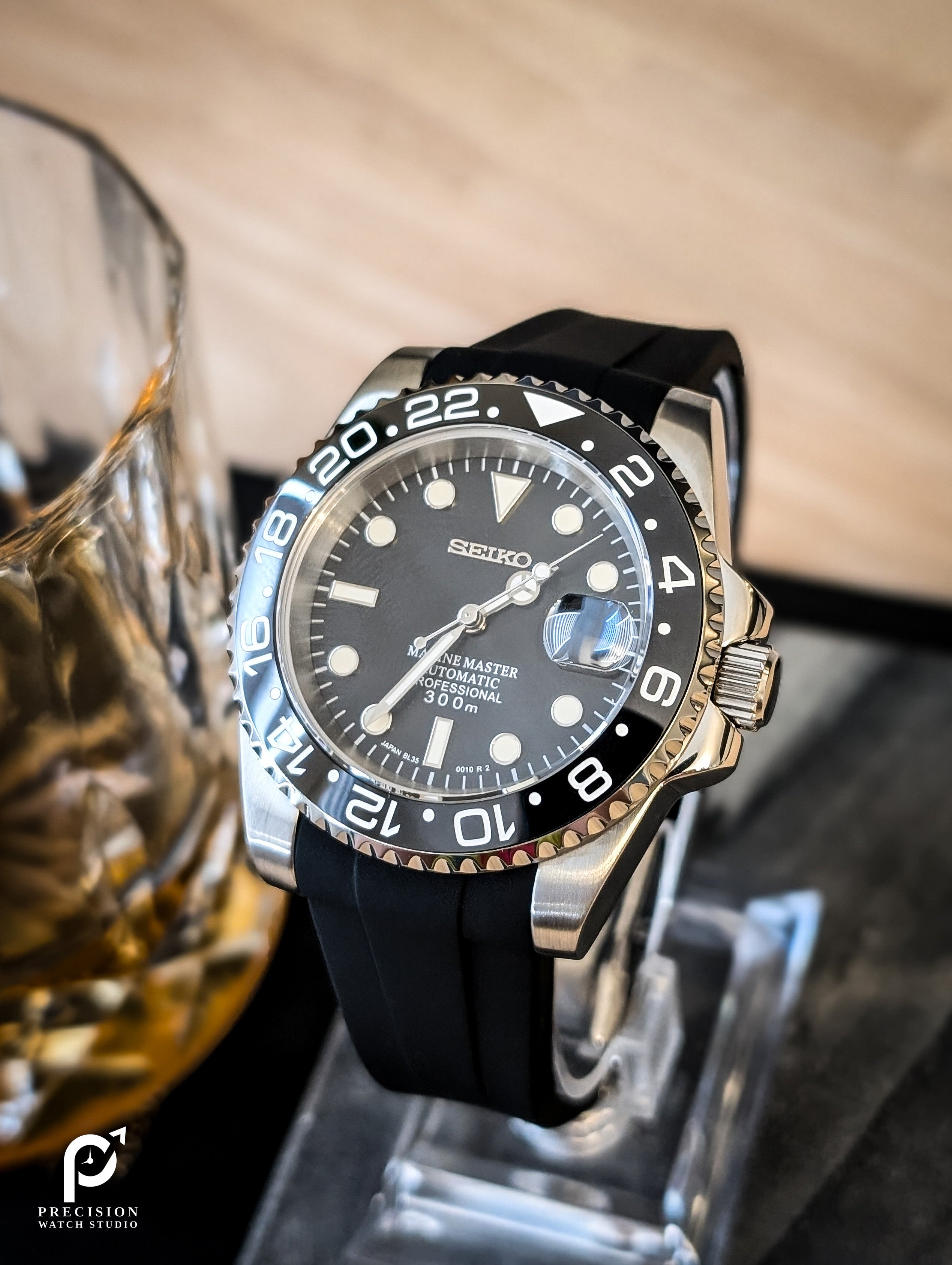 Sub Style 24H Black – Precision Watch Studio