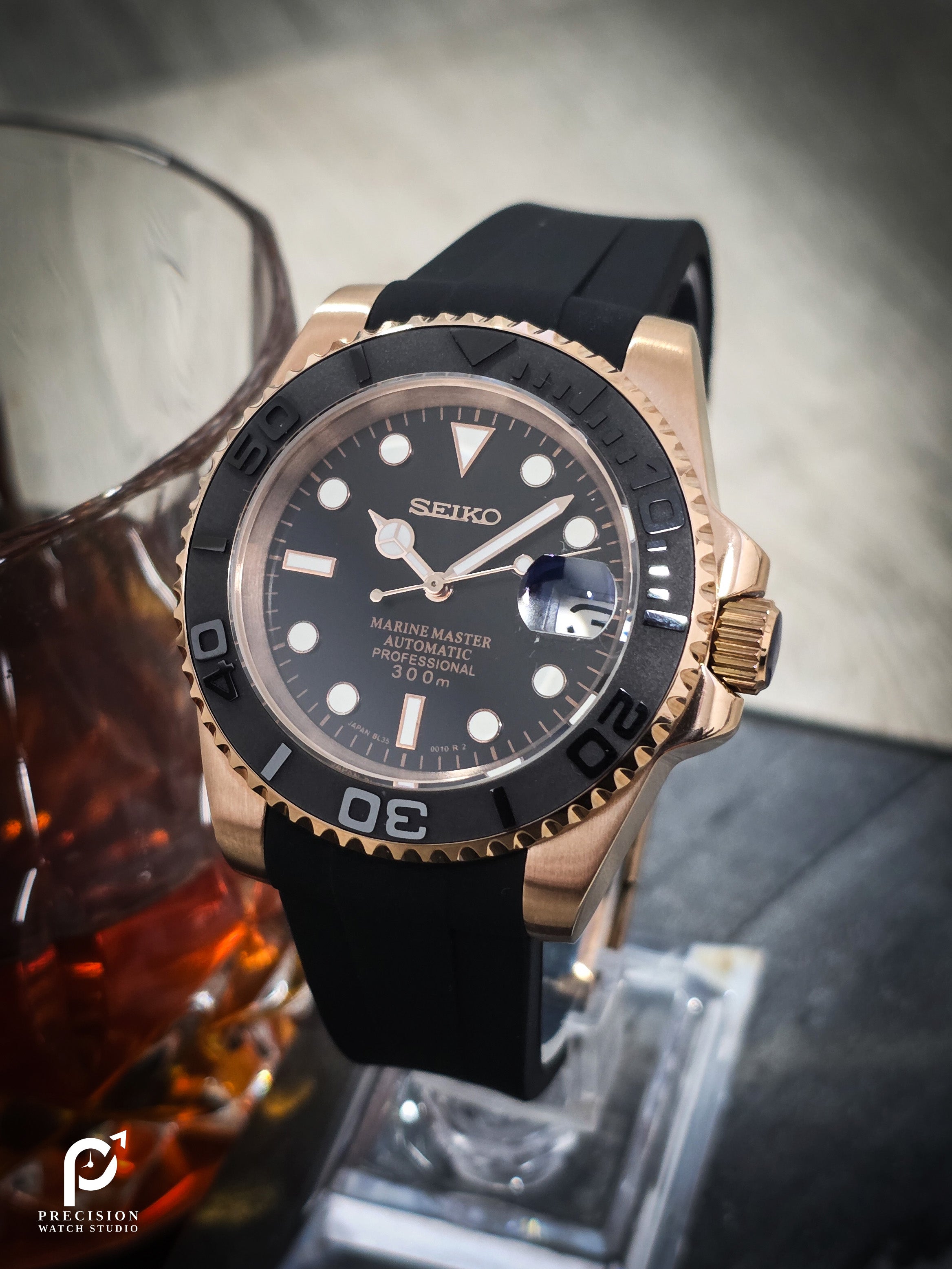 YachtDiver - Rose Gold Smoke