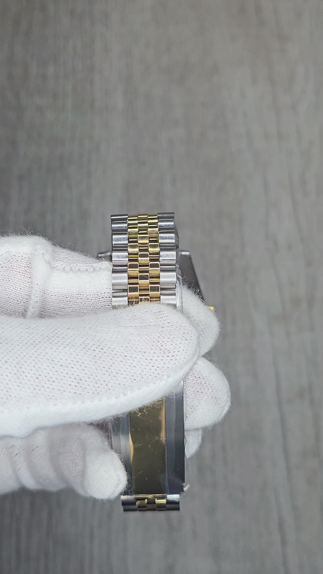 Date J Fluted - Roman Two-tone Bright