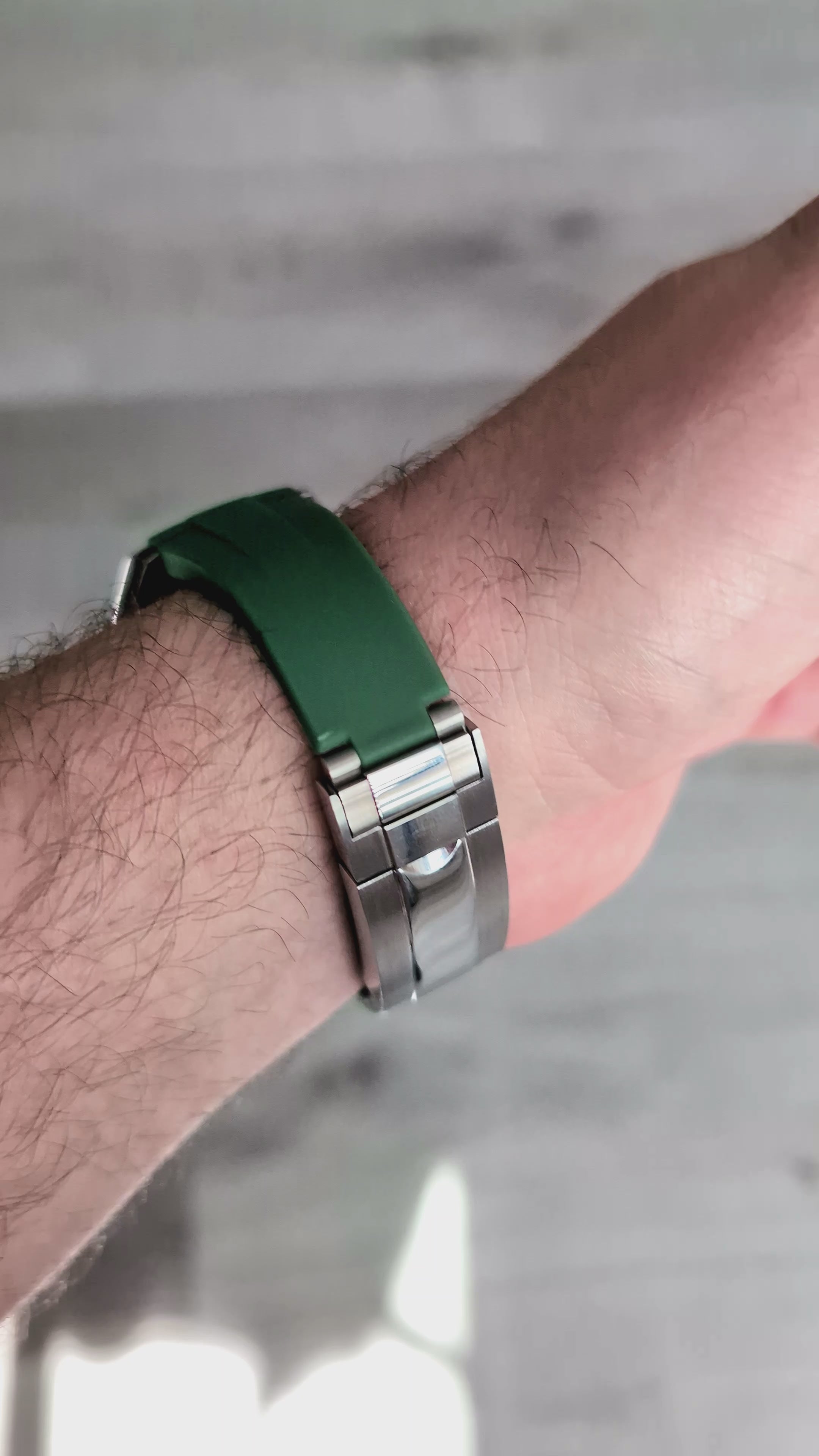 Daytona - Green Apex – Precision Watch Studio