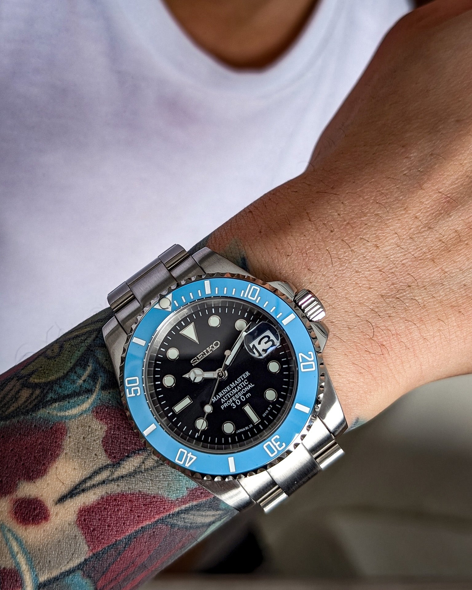 Sub Style Diver - Tiffany